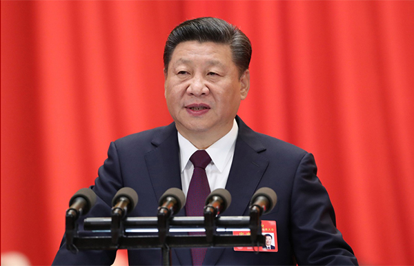 10月18日，中国共产党第十九次全国代表大会在北京人民大会堂开幕。习近平代表第十八届中央委员会向大会作报告。