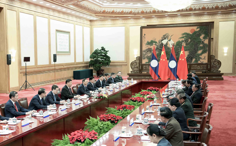 5月30日，中共中央总书记、国家主席习近平在北京同来华访问的老挝人民革命党中央总书记、国家主席本扬举行会谈。