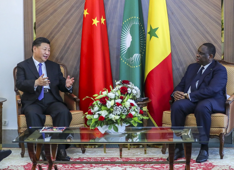   7月21日，国家主席习近平在达喀尔同塞内加尔总统萨勒举行会谈。新华社记者 谢环驰 摄