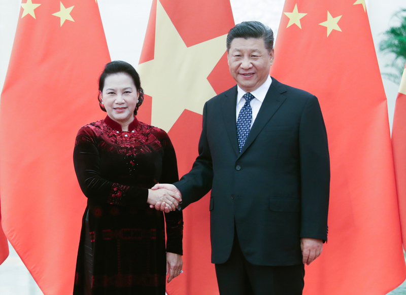 7月12日，国家主席习近平在北京人民大会堂会见越南国会主席阮氏金银。新华社记者 姚大伟 摄