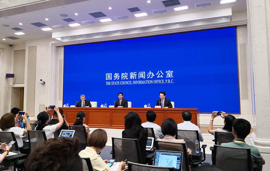执著追求挥洒青春：诞生了新中国多个第一的吉林以实际行动续写精彩