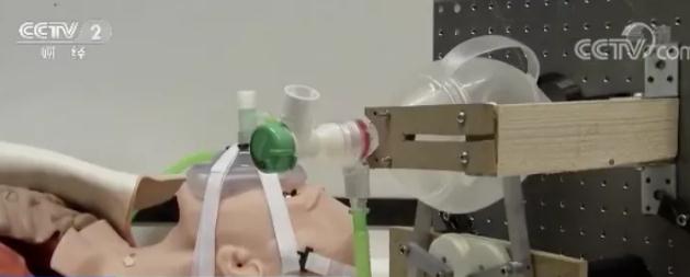 「呼吸机」全球紧缺,救命设备!福特、通用汽车都在紧急生产“它”!