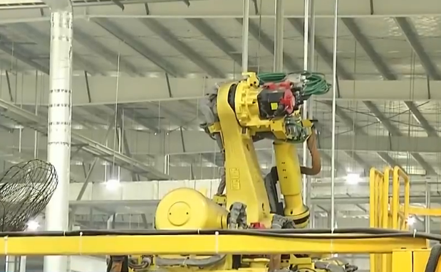 制造业@国内部分制造业面临涨价断供风险 专家：要加强国际合作 共同维护全球供应链稳定