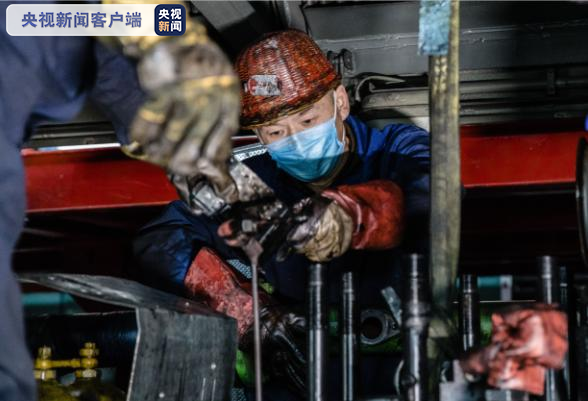 「8点见」【8点见】患者输液死亡且药瓶名字错误 当地卫健委：护士写错名字