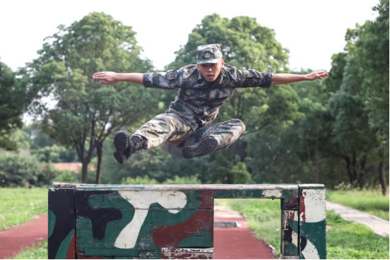 解放军|超燃！最强阵容！解放军及武警部队14所院校齐祝考生旗开得胜！