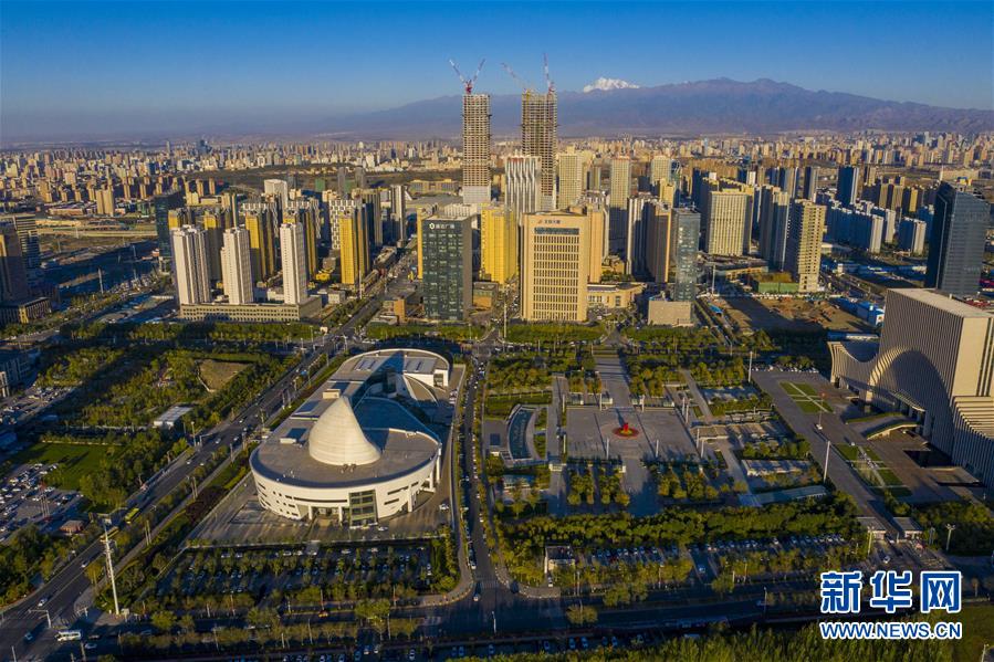 习近平|旗引天山南北 谱写发展新篇——以习近平同志为核心的党中央关心新疆工作纪实