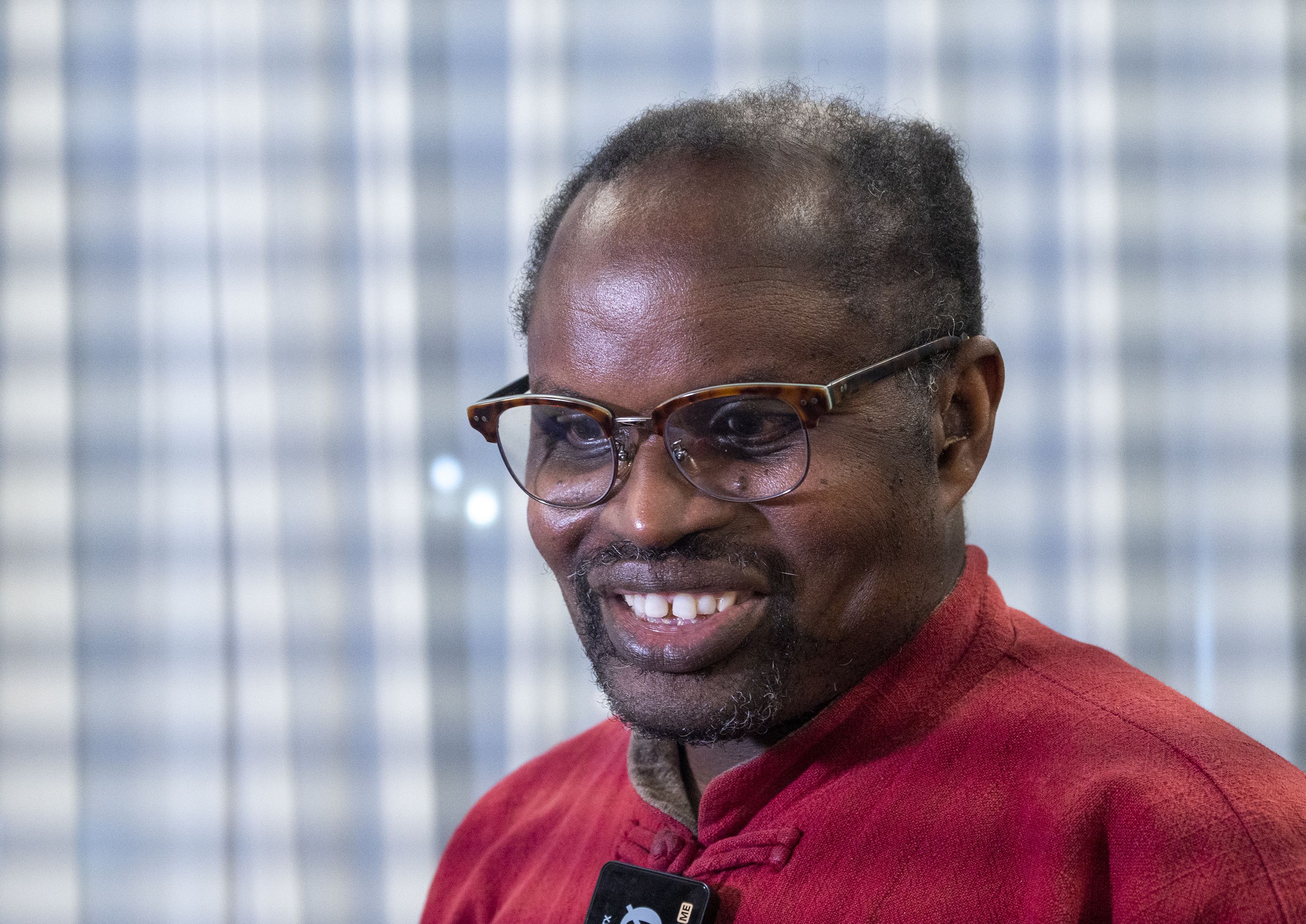 首位获中医博士学位的外国医生迪亚拉：踏踏实实做事，是金子总会发光 图1