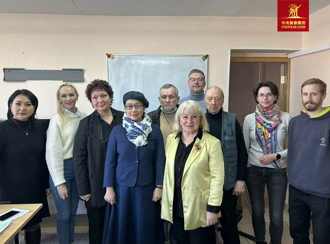 柳德米拉&middot;巴基耶娃Ludmila Bakeeva主持紀錄片《鄔達克》在俄多地大學和文化機構放映，紀錄片《鄔達克》總導演/製片人陳慶視頻連接交流