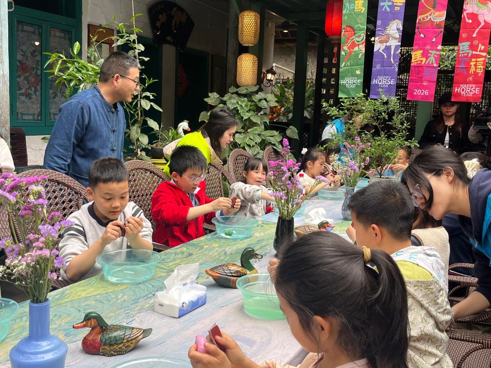 踏春好春假给孩子带来多彩课堂(图2)