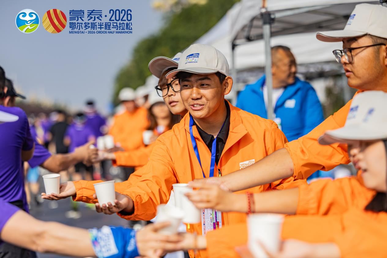 2026鄂尔多斯半程马拉松圆满落幕(图3)