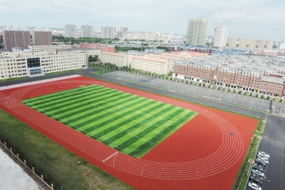 人文学府桃李纷芳--腾飞的梅河口五中