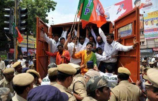 Indian police detain activists from the opposition Bharatiya Janata Party during