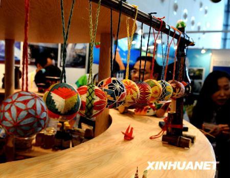The China-ASEAN Expo has become an important platform to promote trade and business between China and the 10 ASEAN countries. At this year's fair, many member-nations occupied entire pavilions to showcase their unique products. 