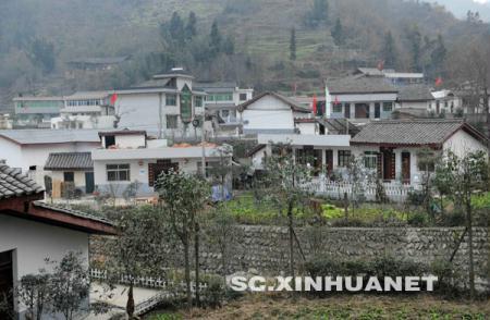 With&nbsp;financial&nbsp;and&nbsp;technical&nbsp;assistance&nbsp;from&nbsp;Zhejiang&nbsp;Province,&nbsp;Qingchuan&nbsp;people&nbsp;are&nbsp;glad&nbsp;to&nbsp;find&nbsp;that&nbsp;their&nbsp;new&nbsp;homes&nbsp;are&nbsp;a&nbsp;major&nbsp;upgrade.