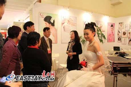 Expanded&nbsp;from&nbsp;its&nbsp;original&nbsp;conception&nbsp;in&nbsp;2005,&nbsp;the&nbsp;exhibition&nbsp;covers&nbsp;every&nbsp;conceivable&nbsp;aspect&nbsp;of&nbsp;a&nbsp;soon-to-be-married&nbsp;couple's&nbsp;big&nbsp;day.&nbsp;