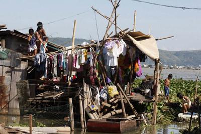 Le&nbsp;Typhon&nbsp;Mirinae&nbsp;fait&nbsp;14&nbsp;morts&nbsp;aux&nbsp;Philippines