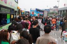 Transport volume increases during National Day holiday 