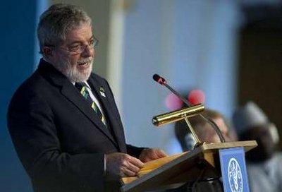 Brazil's&nbsp;President&nbsp;Luiz&nbsp;Inacio&nbsp;Lula&nbsp;da&nbsp;Silva&nbsp;speaks&nbsp;at&nbsp;the&nbsp;U.N.&nbsp;Food&nbsp;and&nbsp;Agriculture&nbsp;Organisation&nbsp;(FAO)&nbsp;food&nbsp;security&nbsp;summit&nbsp;in&nbsp;Rome&nbsp;November&nbsp;16,&nbsp;2009.&nbsp;The&nbsp;United&nbsp;Nations&nbsp;opened&nbsp;its&nbsp;world&nbsp;food&nbsp;summit&nbsp;on&nbsp;Monday&nbsp;by&nbsp;saying&nbsp;that&nbsp;a&nbsp;climate&nbsp;change&nbsp;deal&nbsp;in&nbsp;Copenhagen&nbsp;next&nbsp;month&nbsp;is&nbsp;crucial&nbsp;to&nbsp;fighting&nbsp;global&nbsp;hunger&nbsp;as&nbsp;rising&nbsp;temperatures&nbsp;threaten&nbsp;farm&nbsp;output&nbsp;in&nbsp;poor&nbsp;countries.&nbsp;Government&nbsp;leaders&nbsp;and&nbsp;officials&nbsp;met&nbsp;in&nbsp;Rome&nbsp;for&nbsp;a&nbsp;three-day&nbsp;U.N.&nbsp;summit&nbsp;on&nbsp;how&nbsp;to&nbsp;help&nbsp;developing&nbsp;countries&nbsp;to&nbsp;feed&nbsp;themselves,&nbsp;but&nbsp;anti-poverty&nbsp;campaigners&nbsp;were&nbsp;already&nbsp;writing&nbsp;off&nbsp;the&nbsp;event&nbsp;as&nbsp;a&nbsp;missed&nbsp;opportunity.&nbsp;REUTERS/Andrew&nbsp;Medichini/POOL
