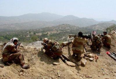 Yemeni soldiers take position during clashes with Shiite Huthi rebels in the northwest Saada province. Government forces reported renewed clashes with Shiite rebels in northern Yemen, two days after the embattled insurgents said they were ready for a truce if Sanaa halted its attacks. (AFP) 