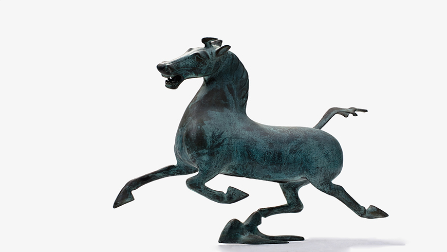 灵动飘逸的铜奔马 堪称青铜艺术中的极品