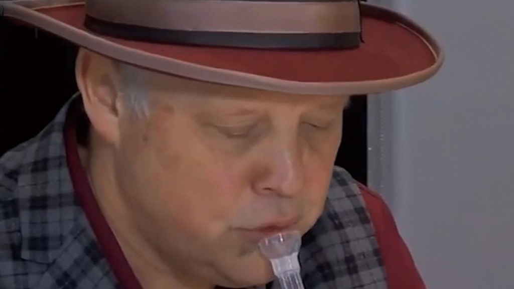 美国推"唾液检测" 吐口吐沫就能检测新冠病毒?