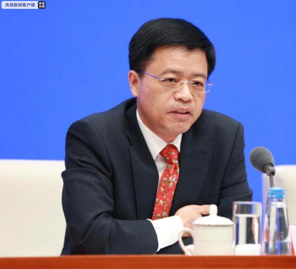 人力资源和社会保障部行风办负责人吴礼舵