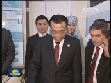 李克强参观2012中国（宁夏）国际投资贸易洽谈会展馆