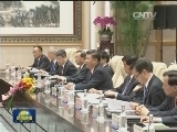 习近平会见新加坡总理