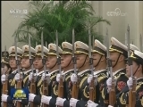 李克强举行仪式欢迎英国首相访华