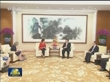 习近平会见联合国教科文组织总干事