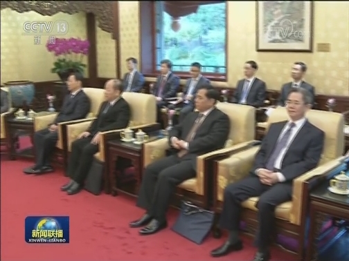 王沪宁会见尼日尔总统