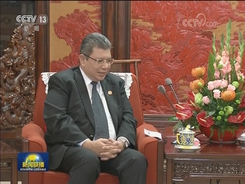 王岐山会见马来西亚外长