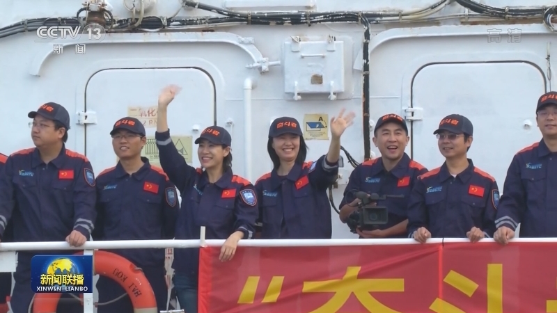 习近平致信祝贺“奋斗者”号全海深载人潜水器成功完成万米海试并胜利返航