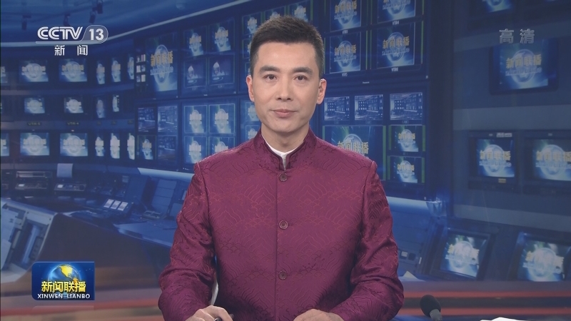 【央视快评】满怀热情为困难群众办事