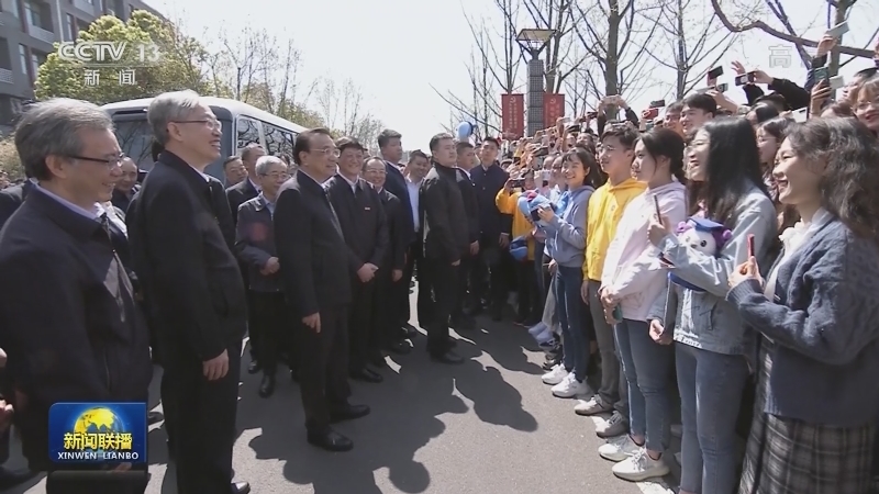 李克强在江苏考察