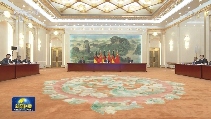 习近平同德国总理举行视频会晤