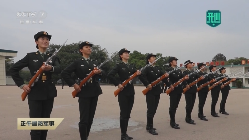 [正午国防军事]开训练兵场 驻香港部队陆海空三军部队火热练兵