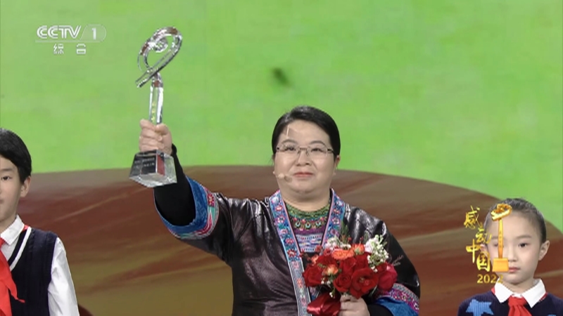 [感动中国2022年度人物颁奖盛典]杨宁:山川展画图