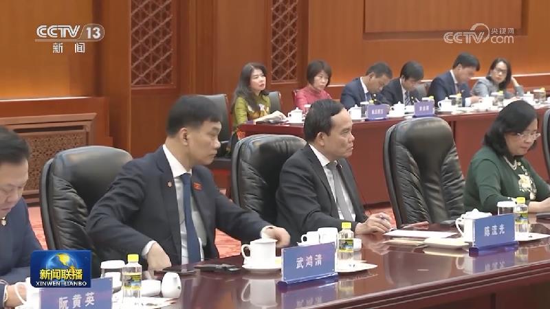 [视频]赵乐际同越南国会主席举行会谈