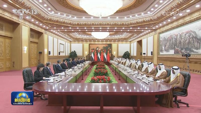 习近平同阿联酋总统会谈