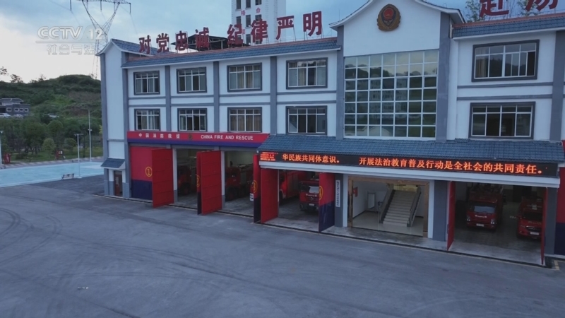 《生命线》 20251023