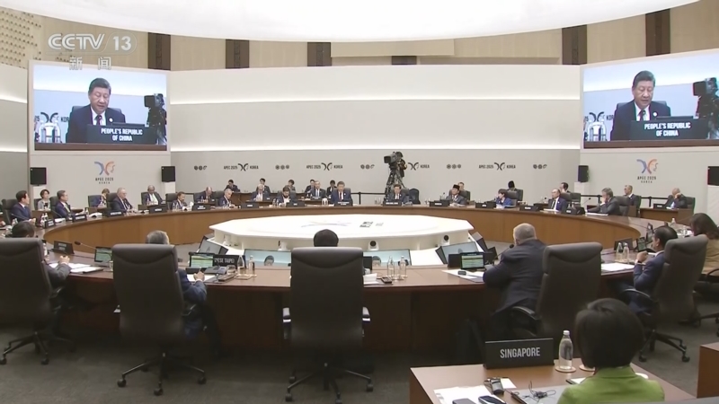 《午夜新闻》 20251101