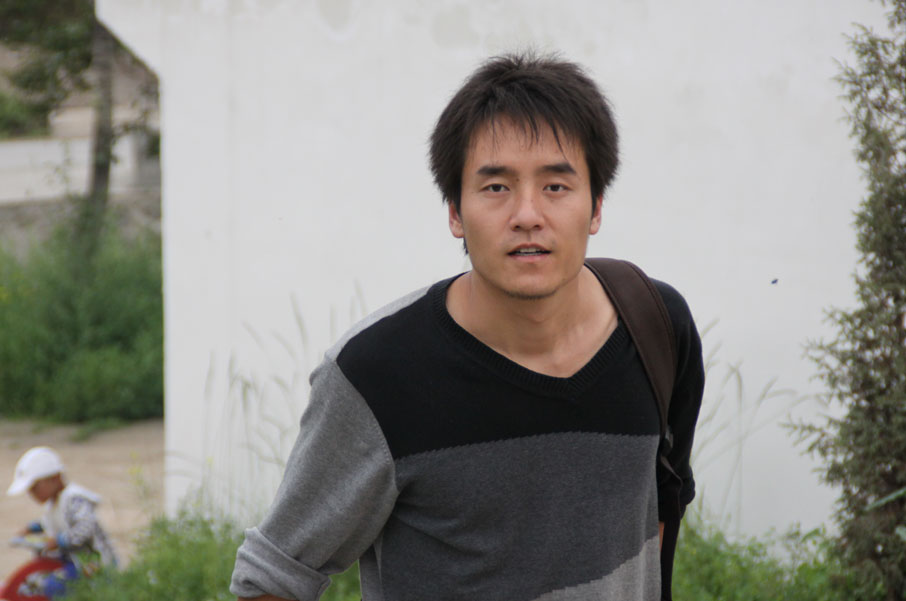 青海大学生村官于国平