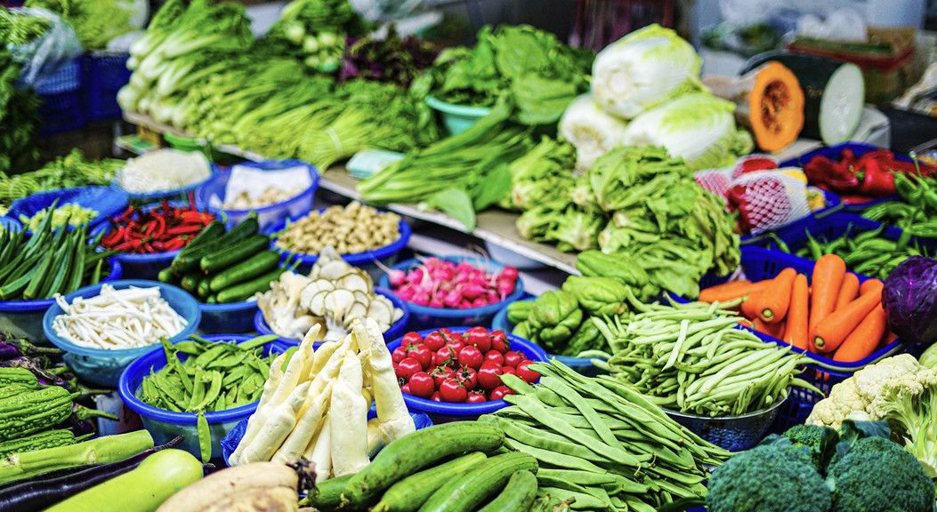 各地积极保障供暖和“菜篮子”货足价稳