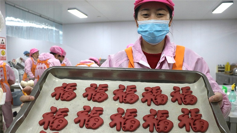 “年经济”升温企业开足马力赶订单、忙生产