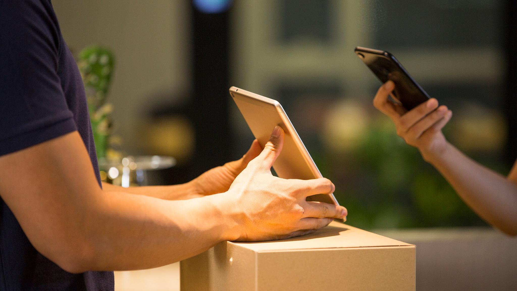 2025年全国居民人均可支配收入4337