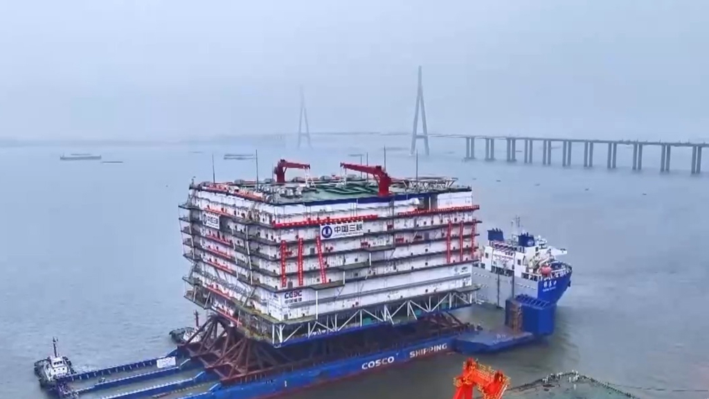 “海风之心”正式发运 记者探访海上超级工