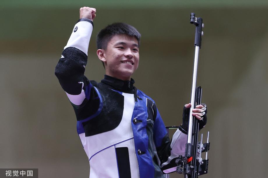 [图]奥运射击男子50米步枪三姿 中国选手张常鸿夺金