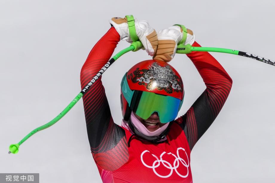 [图]高山滑雪女子滑降瑞士选手夺金 孔凡影获第31名