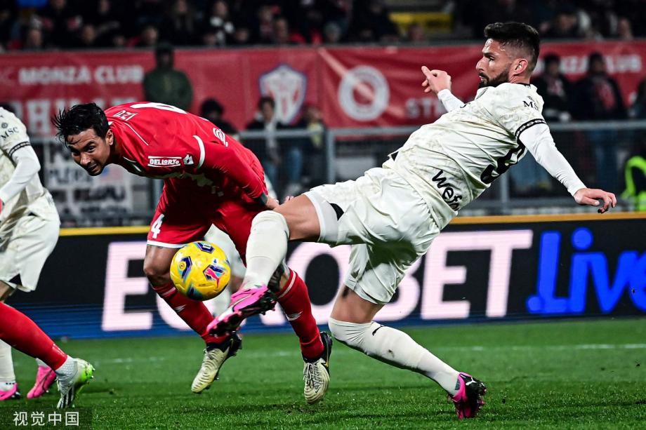 意甲-约维奇掌掴红牌 米兰2-4蒙扎9轮不败终结